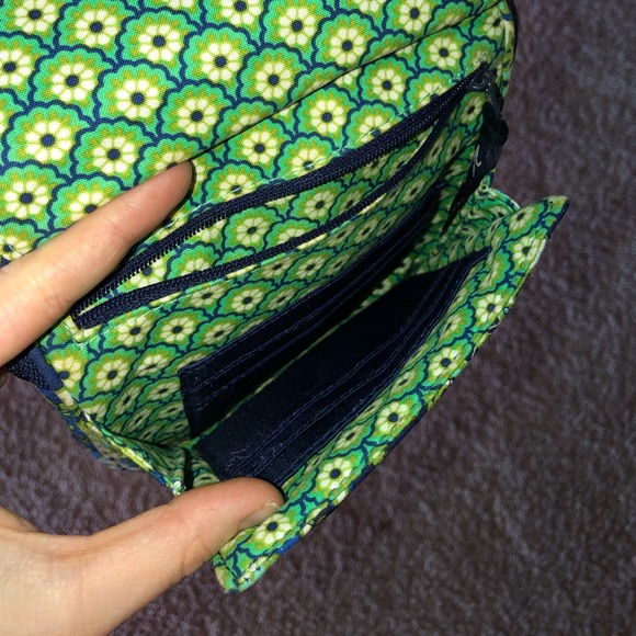 Vera Bradley Purse - Picture 4 of 4